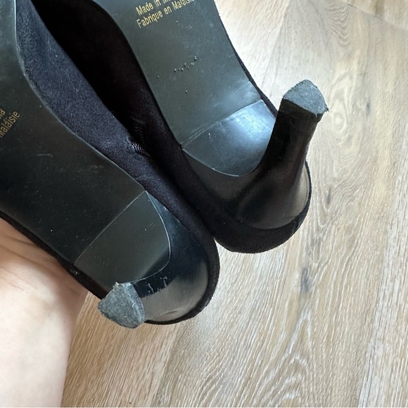 Premiere Collection Y2K Black Pointed Toe Faux Suede Ankle Boots Booties -Size 8 - Picture 5 of 12